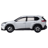 Tomica No.117 Nissan X-Trail (First Special Specification) angled display