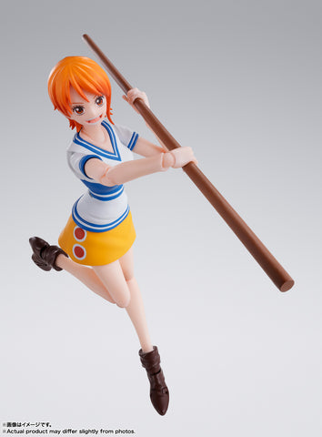 S.H.Figuarts Nami -Romance Dawn-<br>[Pre-Order 17/06/25]