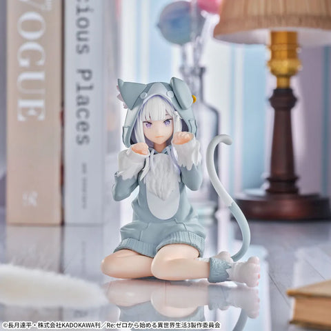 Re:ZERO -Starting Life in Another World - Emilia Yumemirize Fluffy Pack Figure