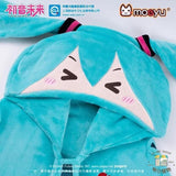 Hatsune Miku Moeyu multi-functional hooded plush blanket, soft winter shoulder wrap for cozy use
