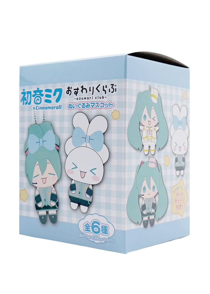 [Blind Box] Hatsune Miku x Cinnamoroll Sitting Club Plush Mascot