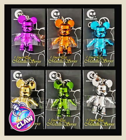 🕹️Paw Game - Rare 1.5 Inch Metallic Qee Keychain