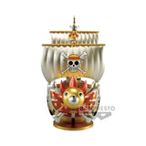 Figurines One Piece Mega World Collectable Figure Special Thousand Sunny (Gold Ver.) <br>[Pre-Order]